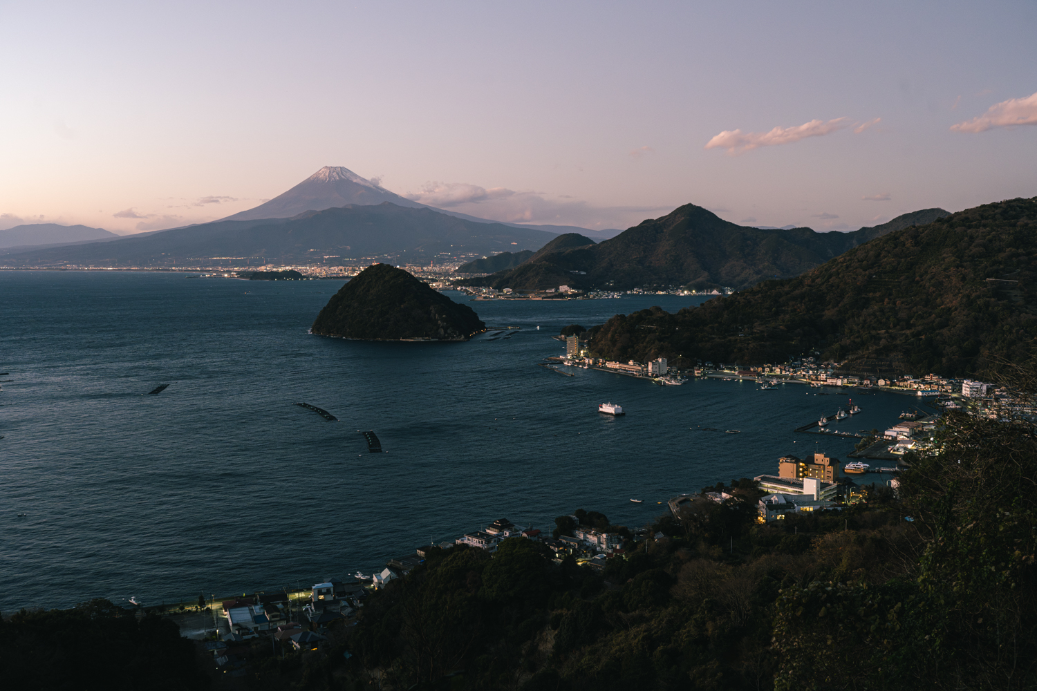 内浦の暮れ